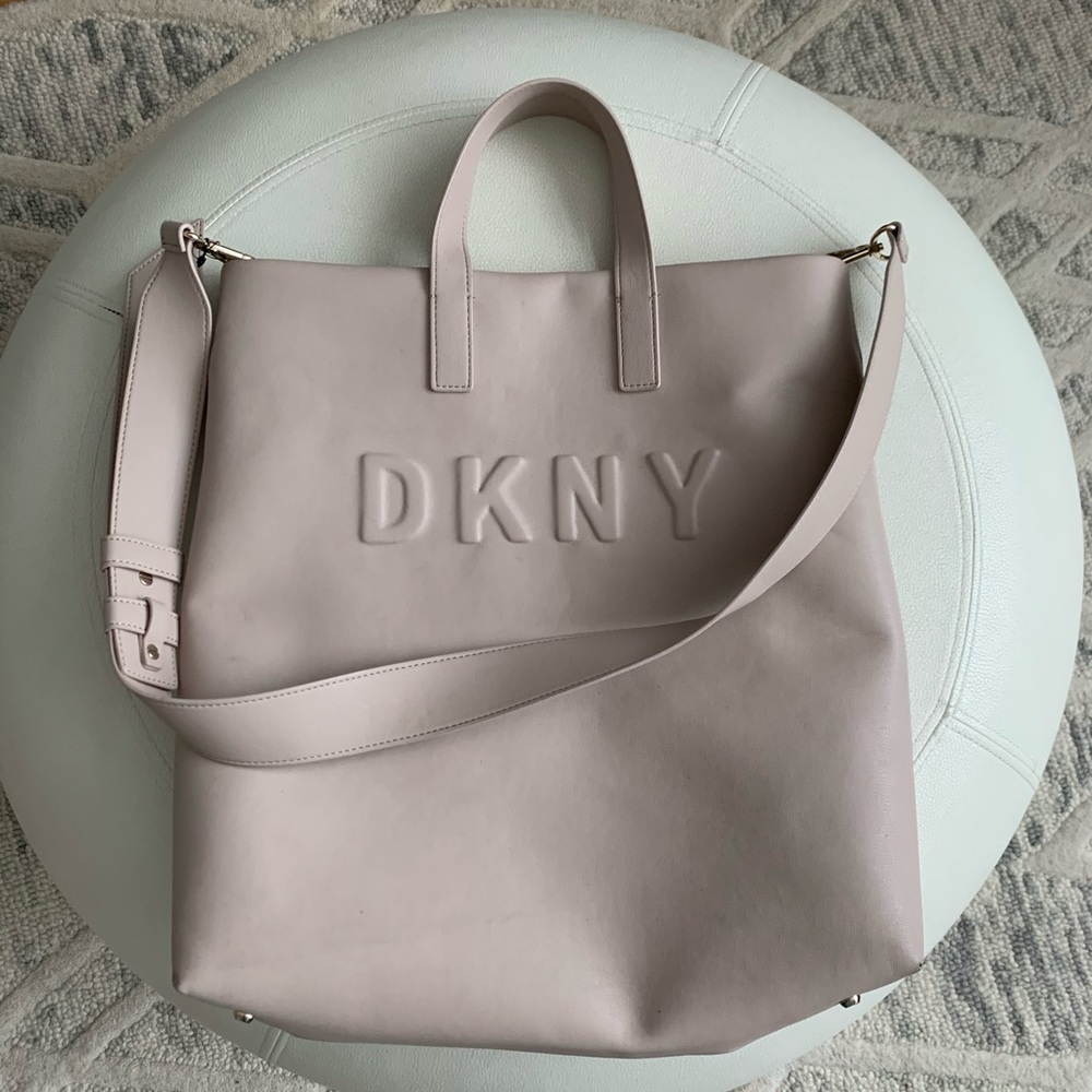 DKNY Tilly Tote in Blush/Pale Pink (Caz)
